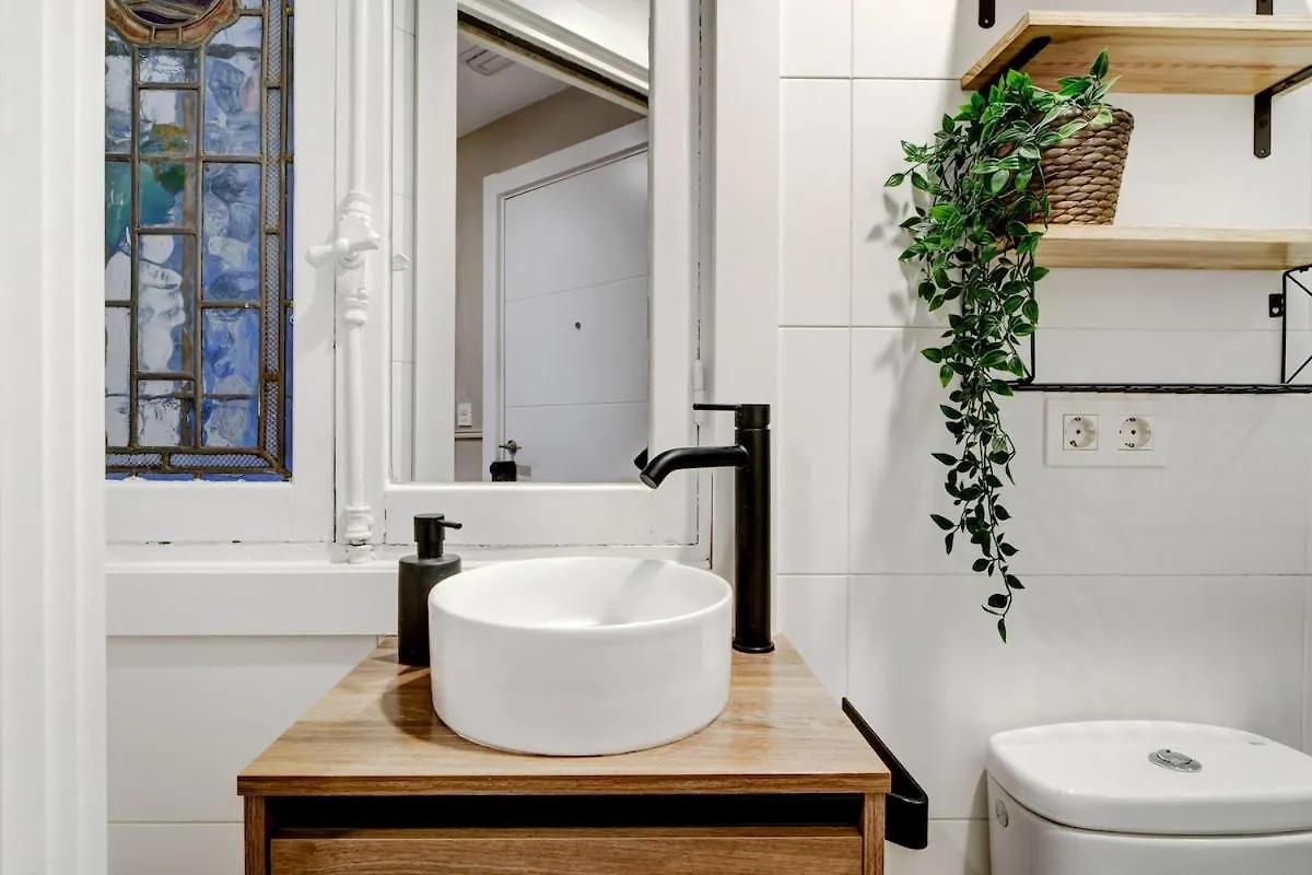 Apartment Zurriola Beach Modern Comfort & Top Location San Sebastian Spain